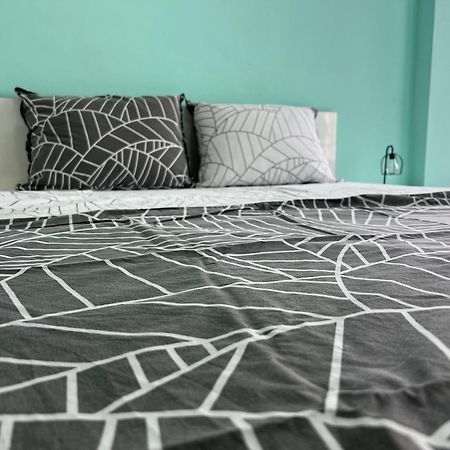 Ferienwohnung Sea Garden Warna Exterior foto
