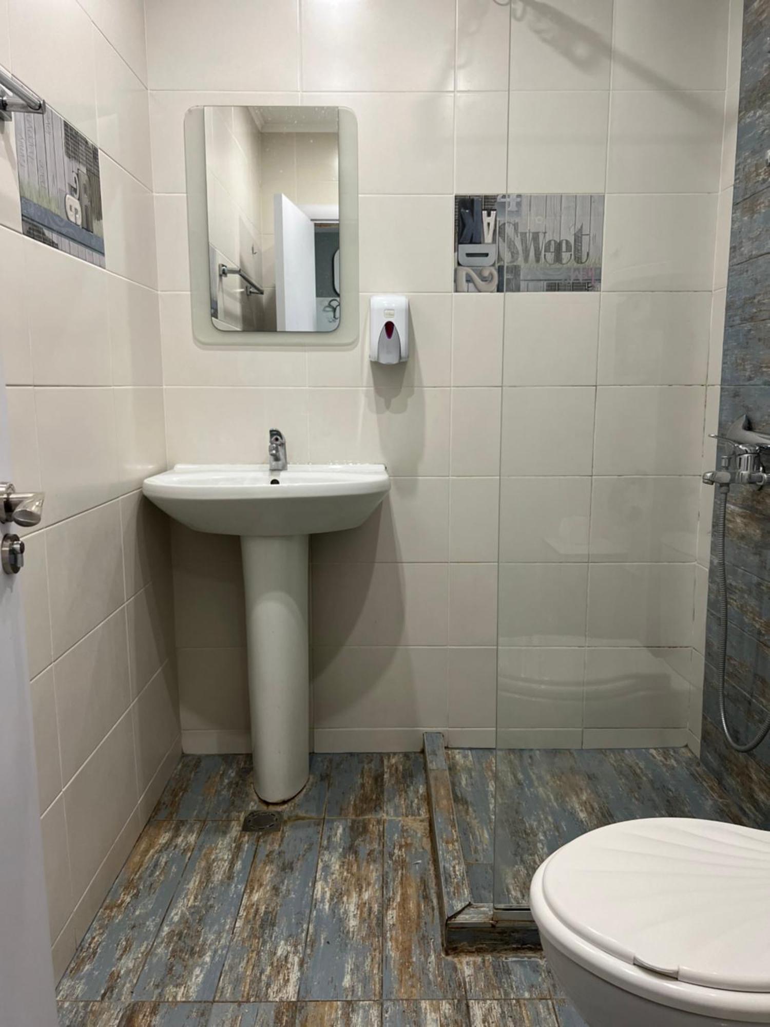 Ferienwohnung Sea Garden Warna Exterior foto
