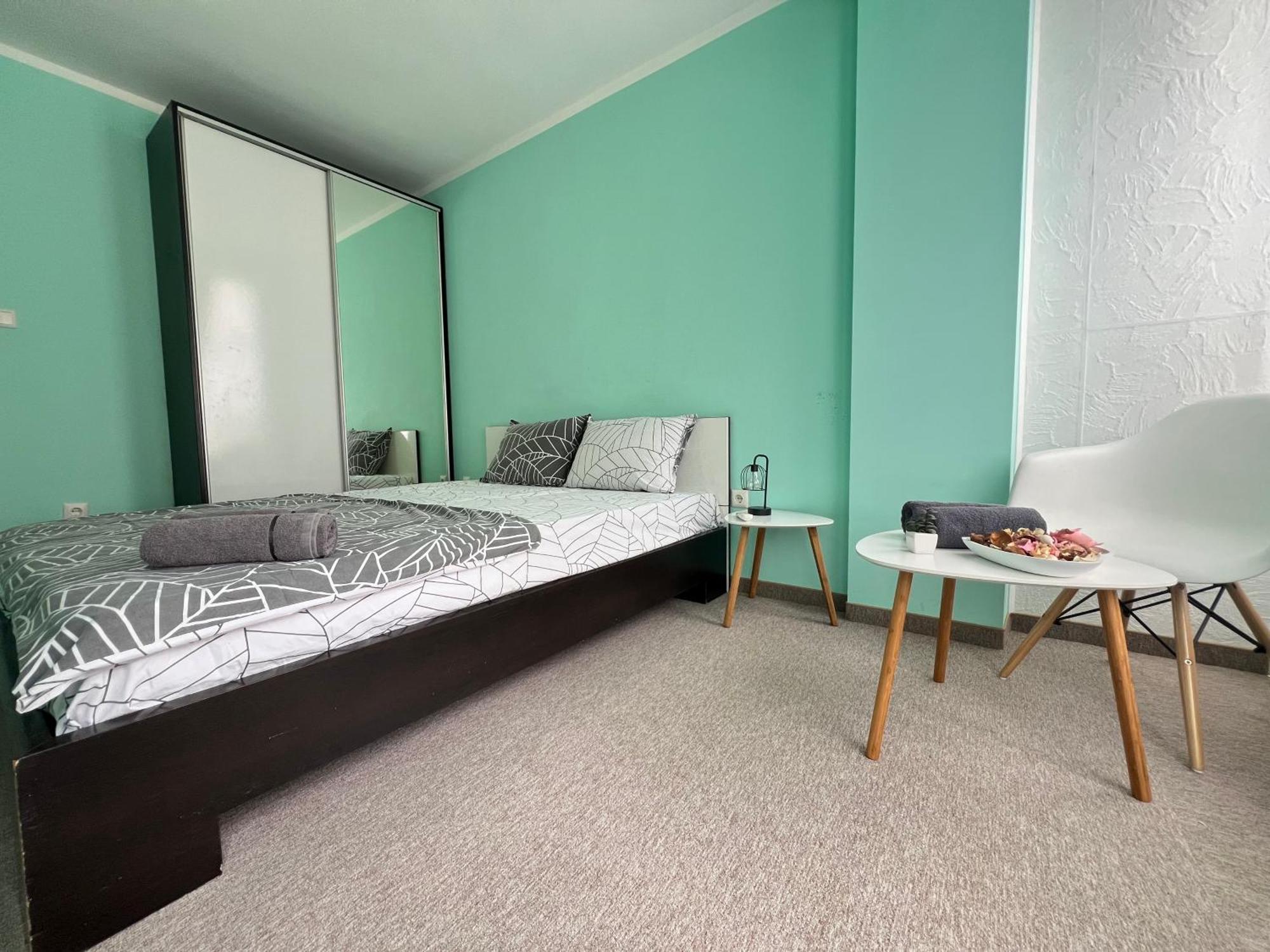 Ferienwohnung Sea Garden Warna Exterior foto